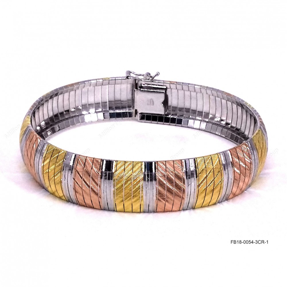 Design Cleopatra Box lock bracelet with 3 color plating Reverse side is Rhodium Plating 12mm